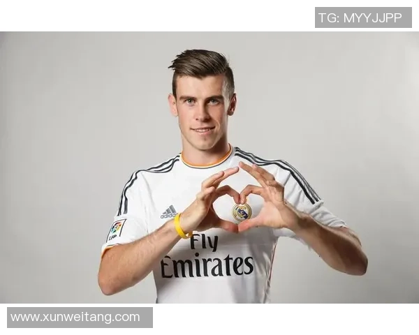 西班牙足球传奇球星回顾与未来展望，见证辉煌与挑战并存的职业生涯