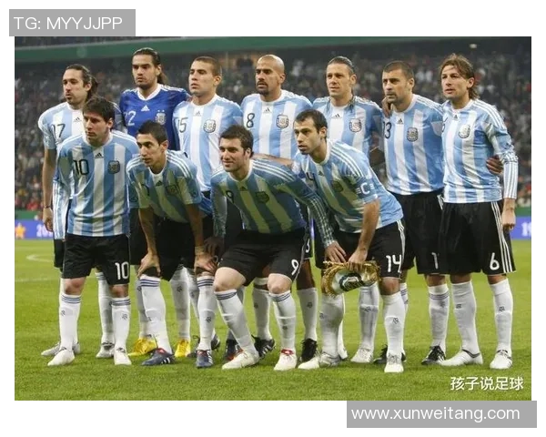 阿根廷足球小个子球星的传奇故事与成就分析